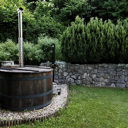 Lejlighed Idila Pod Nanosom Senozece