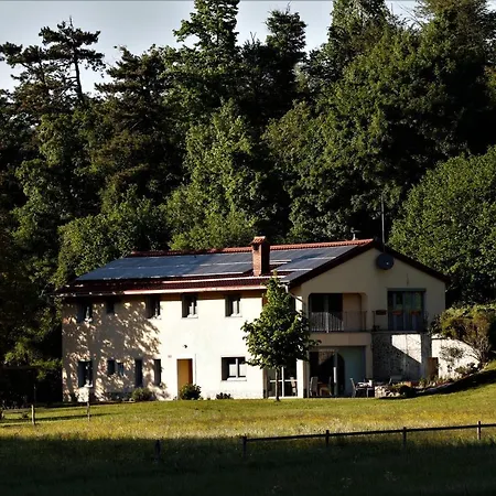 Idila Pod Nanosom Appartement