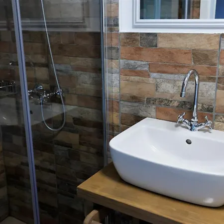 Idila Pod Nanosom Appartamento Senozece