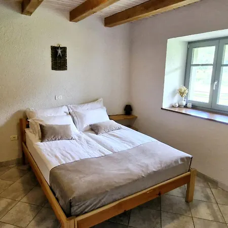 Idila Pod Nanosom * Senozece