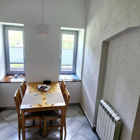 Idila Pod Nanosom Appartement