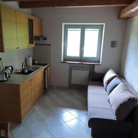 Appartamento Idila Pod Nanosom Senozece