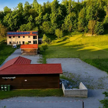 Idila Pod Nanosom