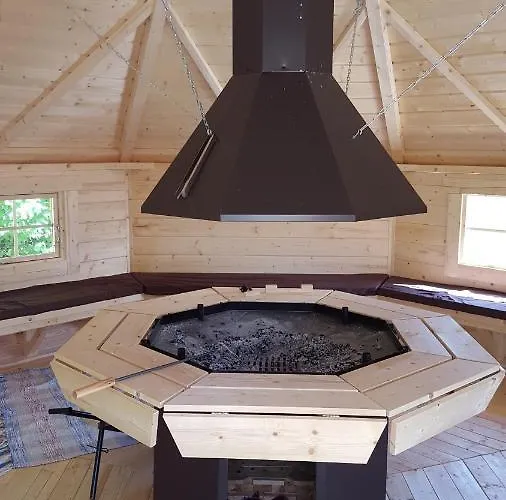 Idila Pod Nanosom アパート Senožeče