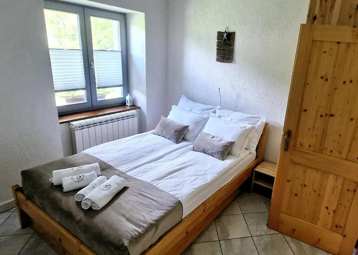 Idila Pod Nanosom Apartman Senožeče